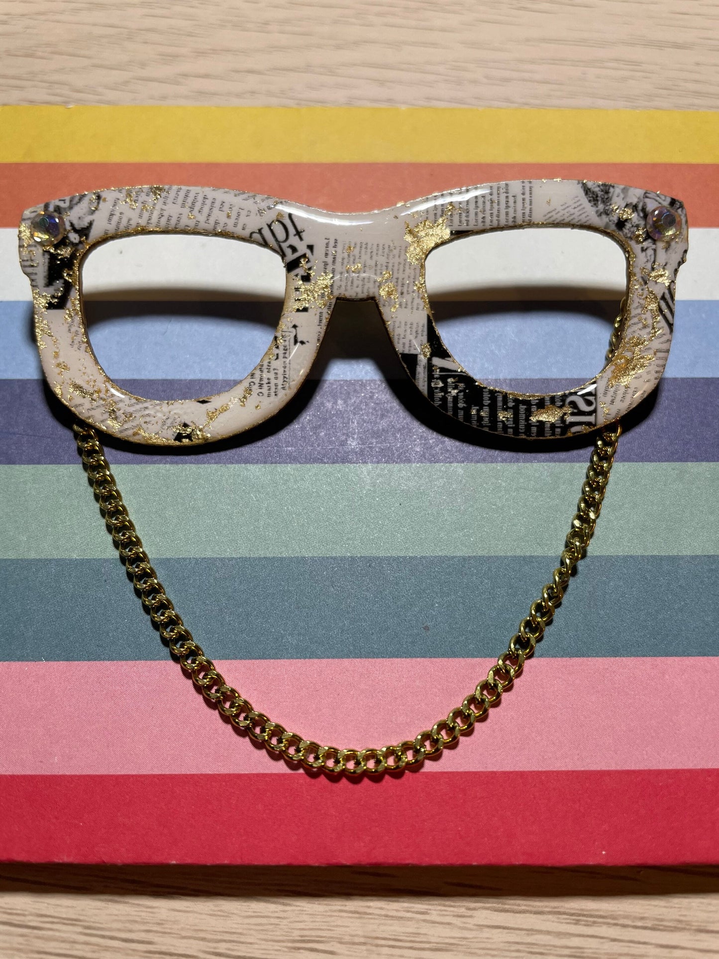 Fashion Eyeglass Pin, Brooch