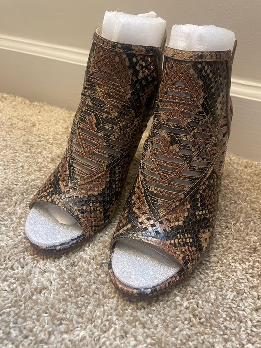 Vince Camuto Booties