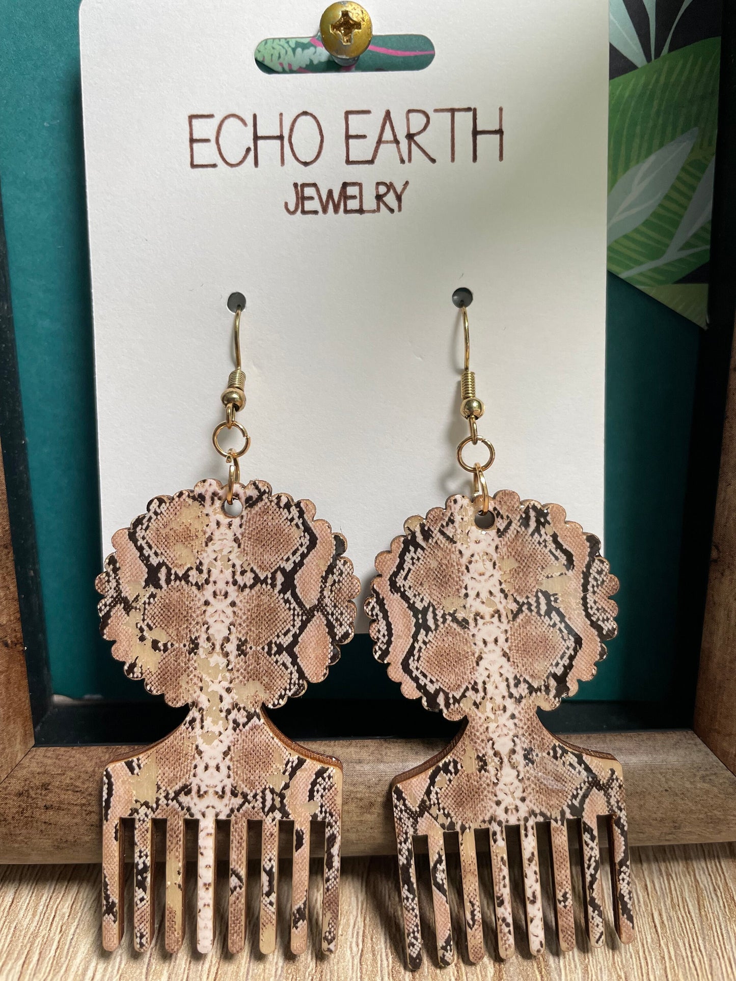 Afro Pick, Dangle Earrings, Statement Earrings, Unique Earrings, Wood Earrings, Light Weight Earrings